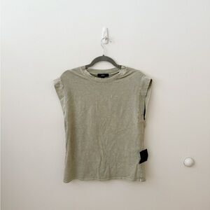 Lulu's Green Sleeveless Muscle Tee Relaxed Fit